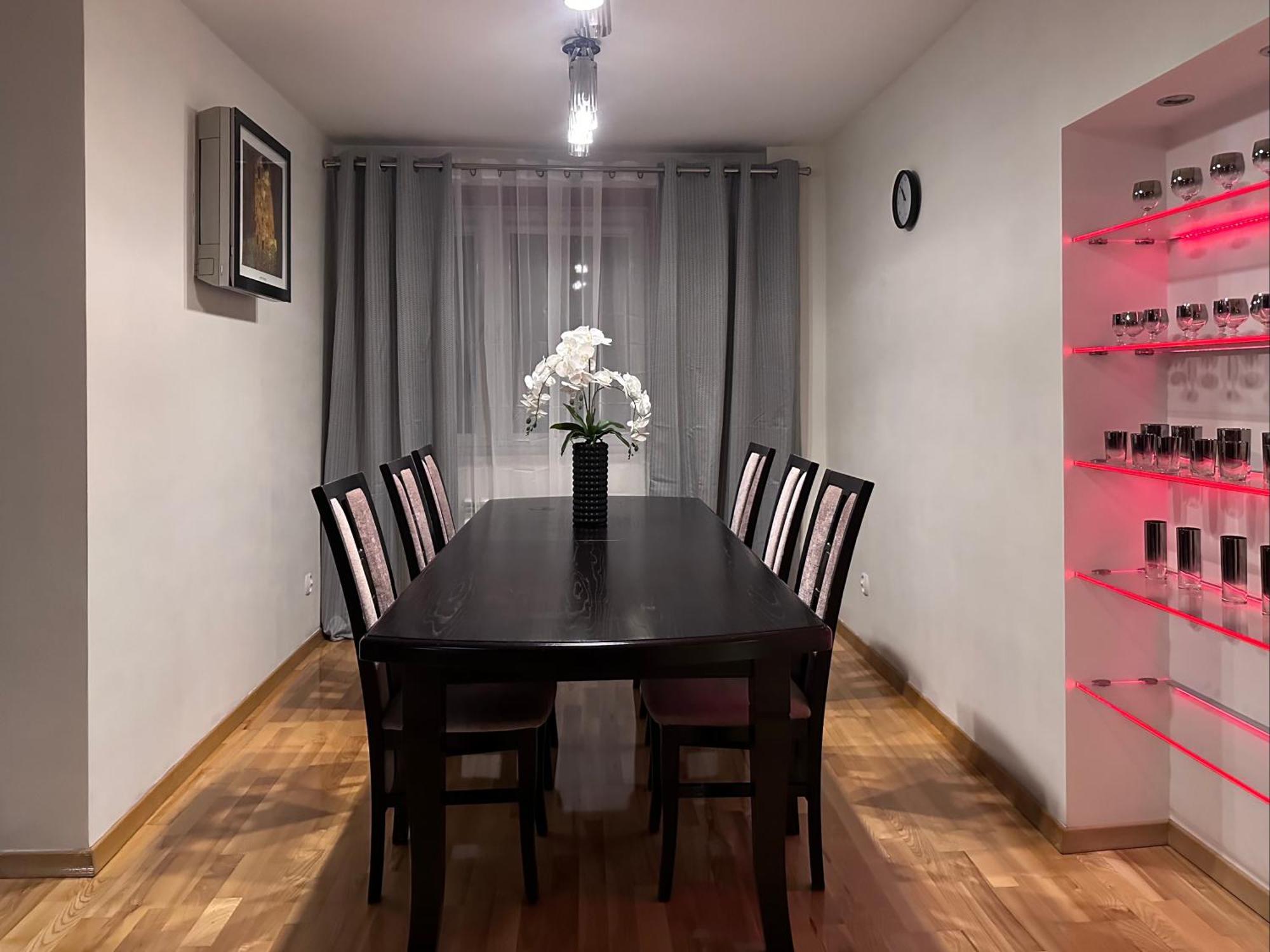 Large, Luxury Condo With Sauna Przemyśl Dış mekan fotoğraf
