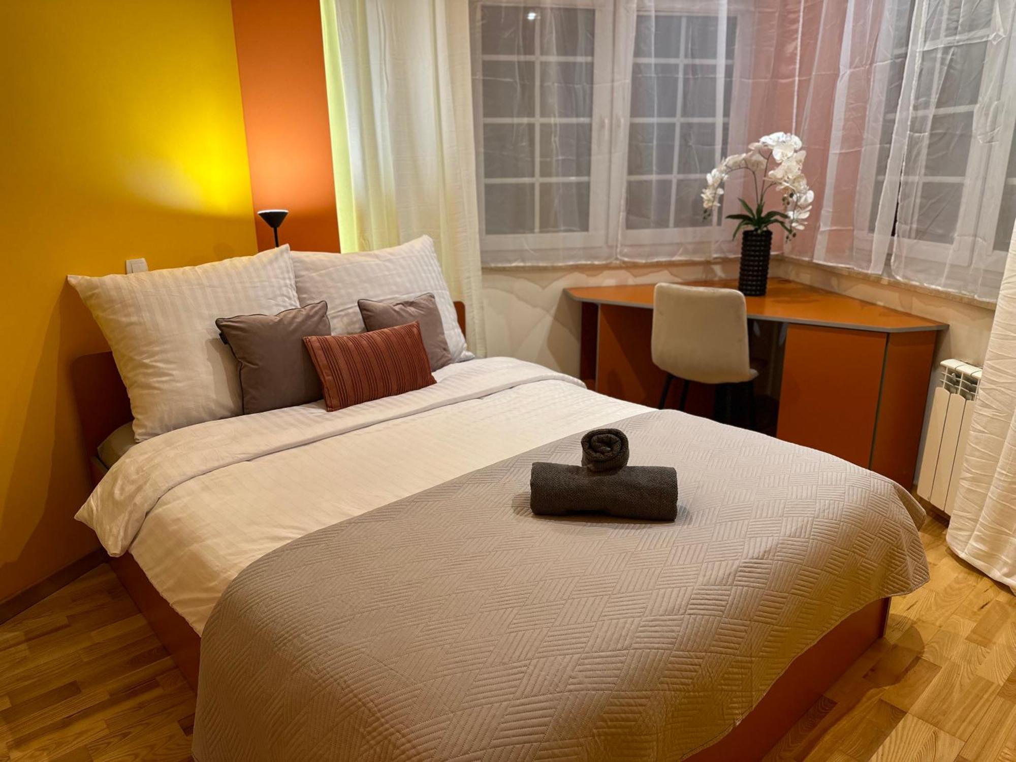 Large, Luxury Condo With Sauna Przemyśl Dış mekan fotoğraf